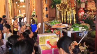 Grup insanların tören tapınağın