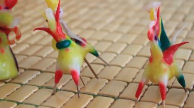 tohe, Vietnam renkli pirinç toz tarafından yapılan geleneksel oyuncaklar