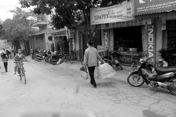 Peole asiático no mercado rural — Fotografia de Stock