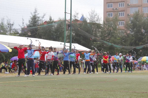 Hai Duong, Wietnam, lipca, 20: Sportowe konkursy dla łuczników. A — Zdjęcie stockowe