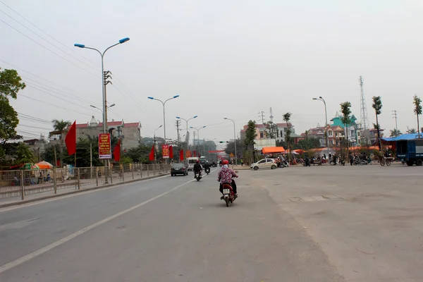 Hai Duong, Vietnam, Ağustos, 4: Vietnam sokaklarında trafik — Stok fotoğraf