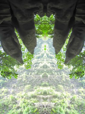 Dağlı ve nehirli manzara, Trang An, Ninh Binh, Vietnam 