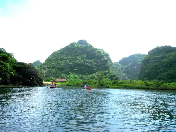 Azonosítatlan turisták Trang egy — Stock Fotó