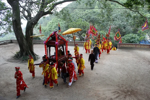 Mensen woonden traditionele festival — Stockfoto