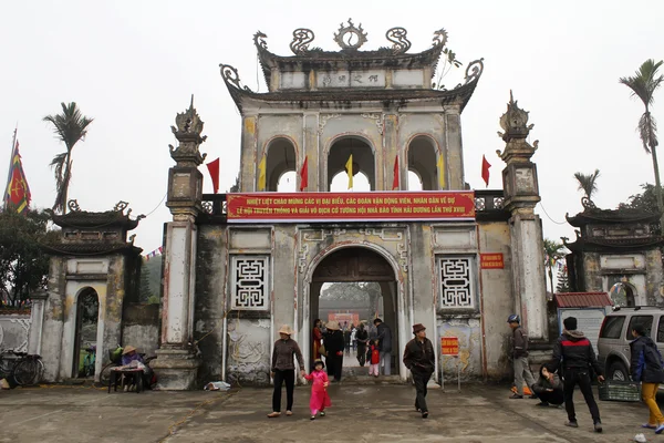 People attended traditional festival — Stock Photo, Image