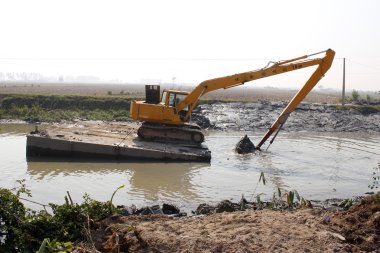 işçi ağır Ekskavatör inşaat evi kontrol 