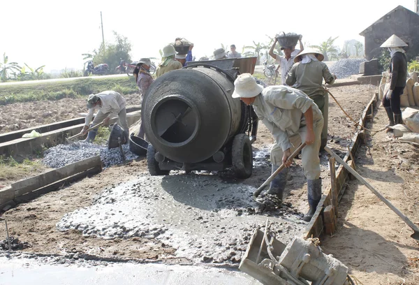 Repairing of concrete road — Stock Photo, Image