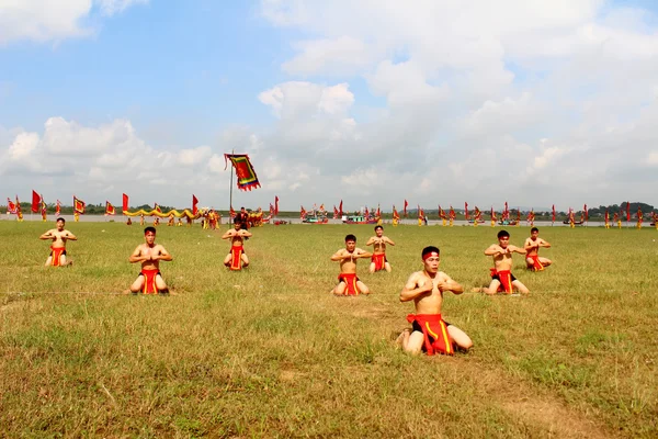 Hai Duong, Wietnam, września, 10: praktyków sztuk walki na — Zdjęcie stockowe