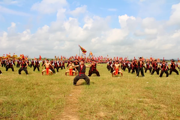 Hai duong, Vietnam, September, 10: Kampfkunstpraktiker pro — Stockfoto