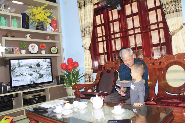 Abuelo y nieto —  Fotos de Stock