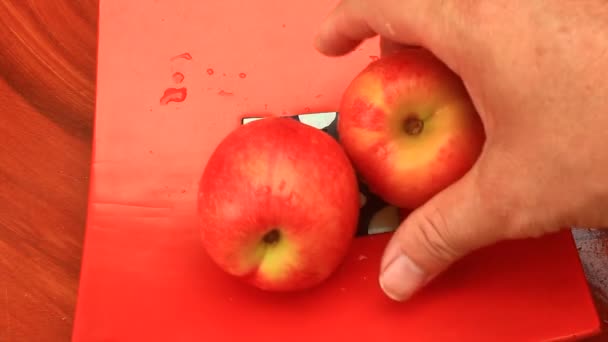 Duraznos en un plato — Vídeos de Stock