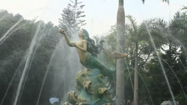 Fontaine dans le parc