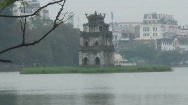 Hoan Kiem Gölü kaplumbağa Kulesi, Hanoi, Vietnam sembolü