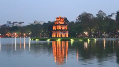 Hoan Kiem Gölü kaplumbağa Kulesi, Hanoi, Vietnam sembolü