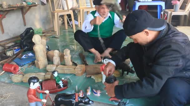 HAI DUONG, VIETNAM, artesãos e fantoches de água no Vietnã — Vídeo de Stock