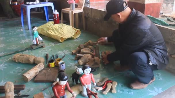 HAI DUONG, VIETNAM, artigiani e marionette in Vietnam — Video Stock