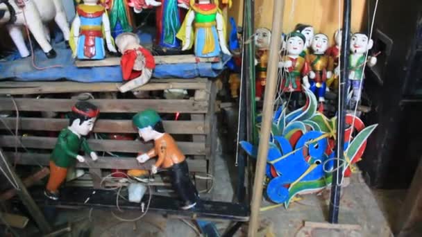 HAI DUONG, VIETNAM, artigiani e marionette in Vietnam — Video Stock