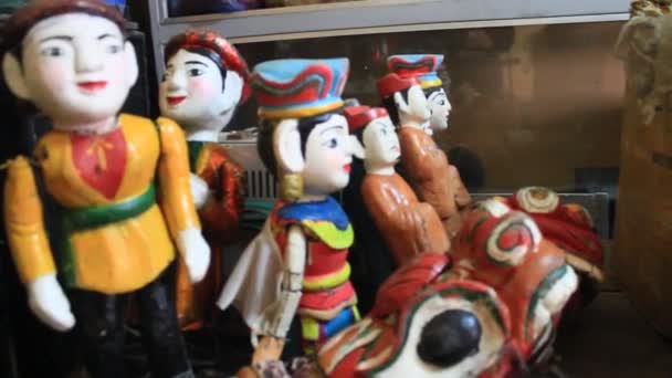 HAI DUONG, VIETNAM, artesanos y marionetas de agua en Vietnam — Vídeos de Stock