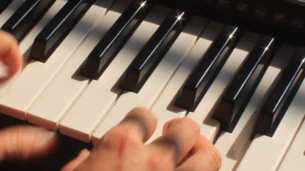 Teacher  playing the organ, Asia — Stock Video