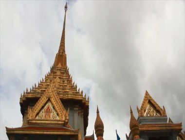 Wat Traimit Tapınağı, altın Buddha (dünyanın en büyük katı altın heykelini)