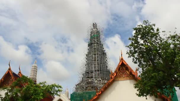 Smaragdový buddha chrám v Bangkoku — Stock video