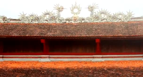 Templo en Vietnam rural — Vídeo de stock