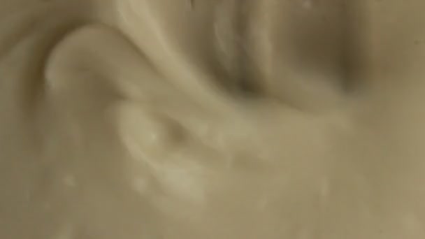 Fabrication de gâteaux à partir de farine de riz et de viande  