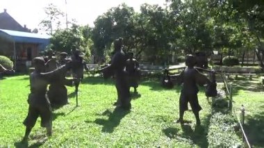 1 Ocak 2026. Hong Bang, Hai Phong, Vietnam. Asya 'da bir tapınağa katılan insanlar. Asya 'da geleneksel bir tapınak sahnesi