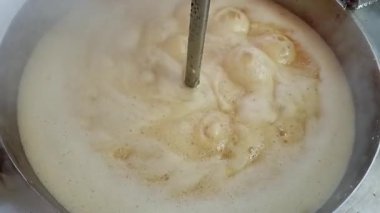 Şeker kamışı pekmezinden şeker yapmak