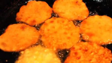 Mısır ekmeği yapmak