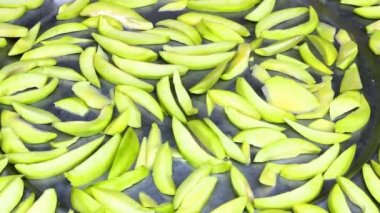 doğranmış mango olduğunu