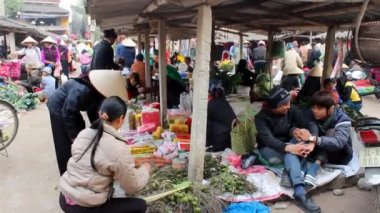 kırsal pazarında Asya Peole