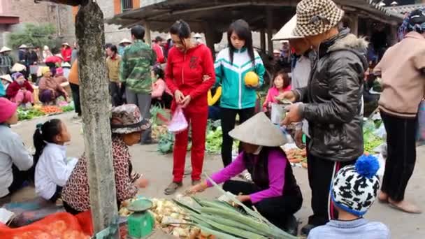 Азіатський peole сільських ринку — стокове відео