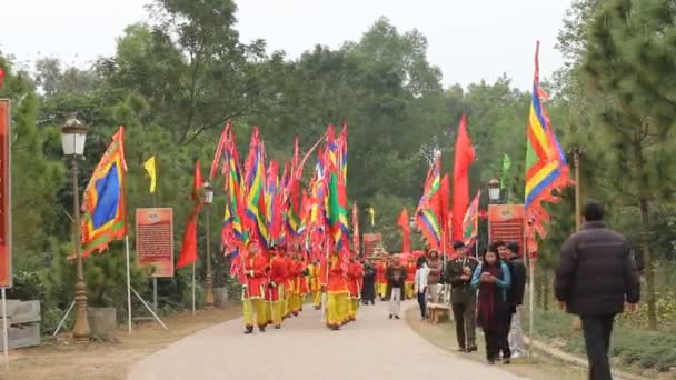 Groep van Aziatische mensen wonen volksfeesten — Stockvideo