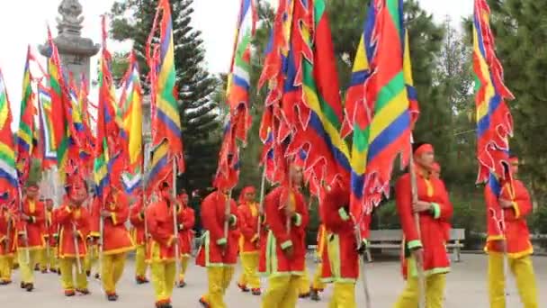 Group of Asian people attend folk festivals — Stock Video