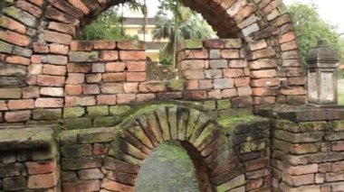 Rahip Asya antik mezar