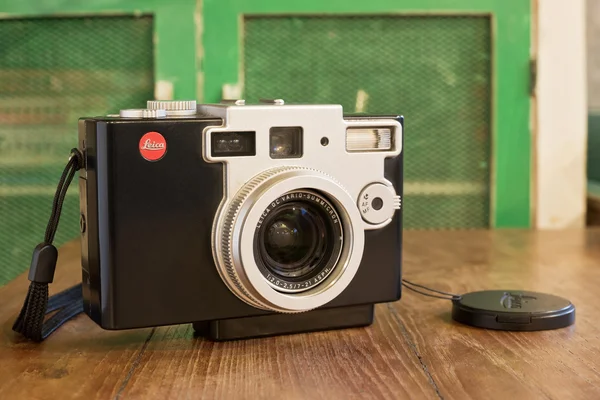  Leica Digilux 1 kamera Leica ve Panasonic tarafından geliştirilmiştir 