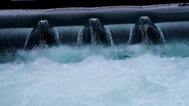 Потоки Води Зливаються Потужний Водоспад Історична Дамба Річці Ріус Тече — стокове відео