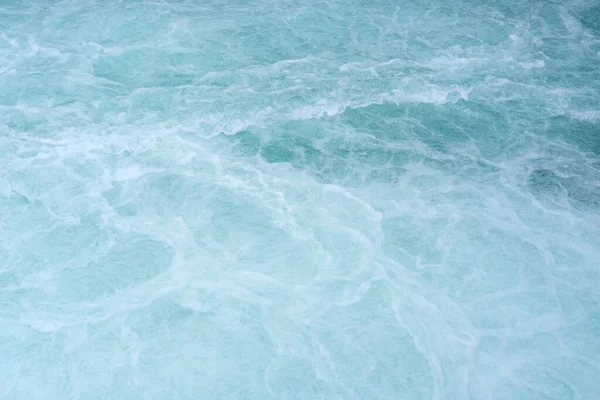 Torrenti Acqua Seethe Potente Cascata Diga Storica Sul Fiume Reuss — Foto Stock