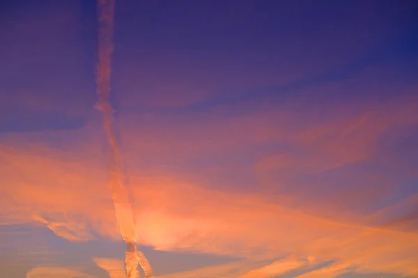 Beautiful Landscape Sky Airplane Trail Lines Power Towers Field Evening — Stock Photo, Image