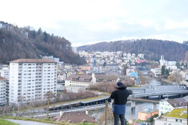 Photographer Takes Pictures Beautiful View Autumn Winter City Lucerne Historic — Stock Photo, Image