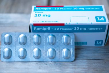 Ramipril ve RamiLich hapları, kapalı reçeteli ilaç kutuları, antihipertansif ilaçlar, kan basıncı tedavisi, reçeteli ilaçlar, sağlık hizmetleri, Frankfurt - 9 Temmuz 2025