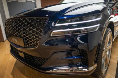 Frankfurt am Main 'deki modern Mainova AG enerji santrali, Hessen bölgesi boyunca elektrik, gaz endüstrisi kompleksi, ısı ve su, sanayi enerji tesisi, Frankfurt, Almanya - 11 Ağustos 2025 