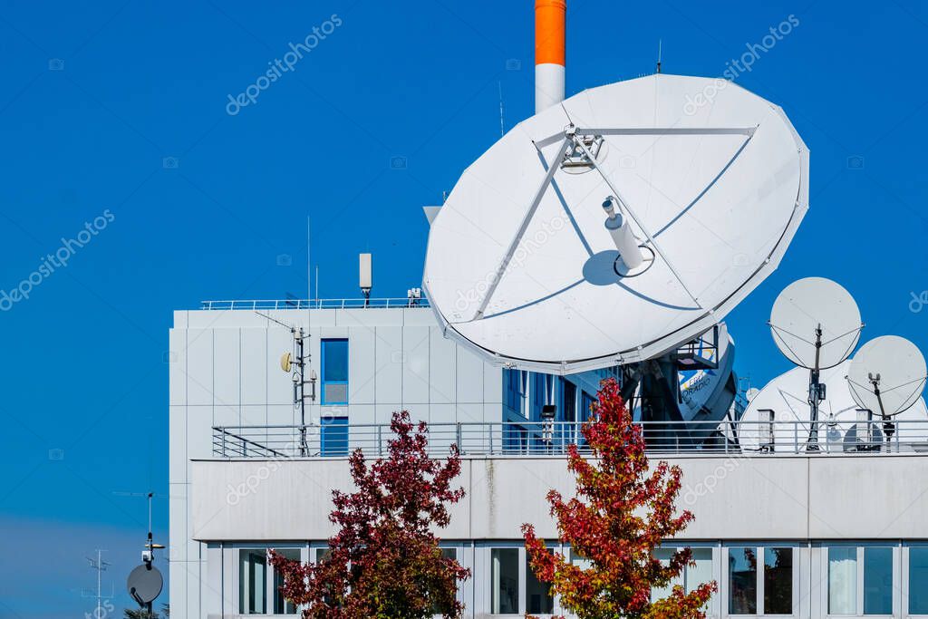 Modern Mainova AG power plant in Frankfurt am Main, providing electricity, gas industrial complex, heat and water across Hessen region, Industrial energy facility, Frankfurt, Germany - August 11, 2025