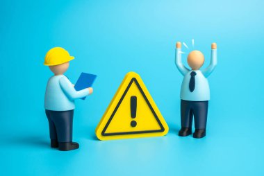 Bir çalışan ciddi bir olay ya da tehdit bildiriyor. Mühendisler ve tasarımcılar olayı gözden geçiriyorlar. İşyeri güvenliği, risk yönetimi ve endüstriyel güvenlik denetimi