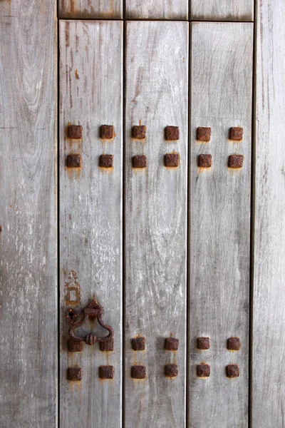 Rusty wooden door — Stock Photo, Image