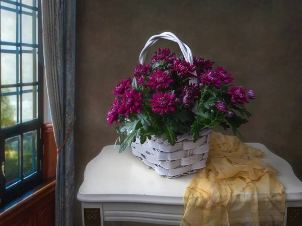 Still Life Basket Purple Chrysanthemums Window — Stock Photo, Image