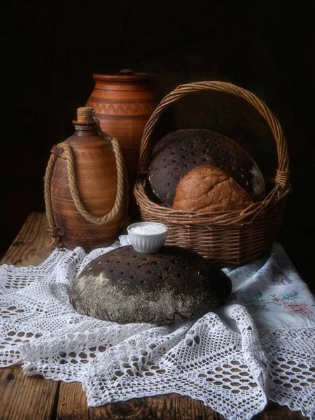 Natureza Morta Com Pão Sal — Fotografia de Stock