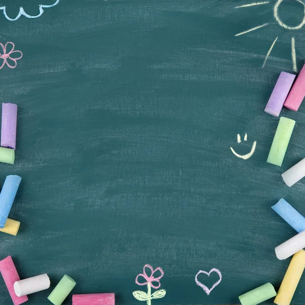 Green old empty chalkboard — Stock Photo, Image