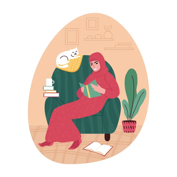 Νεαρή γυναίκα που φοράει μαντίλα σε πολυθρόνα στο σπίτι και διαβάζει ένα βιβλίο. Εικονογράφηση διανύσματος. — Διανυσματικό Αρχείο
